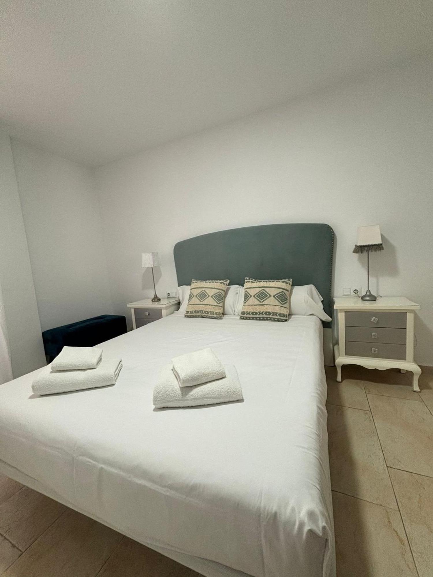 Panther Home Pureza Sevilla Exterior foto